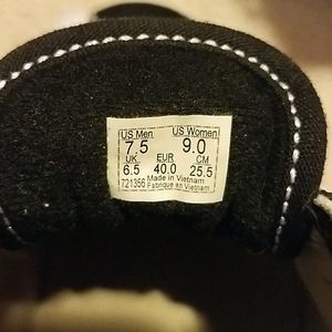 Vans Shoes - Sneakers Vans Shoes - Sneakers